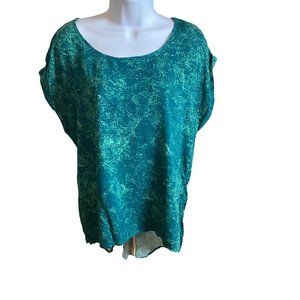 Xhilaration size Large high low hem green blouse